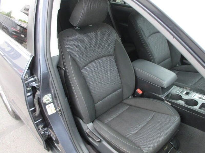 Used 2017 Subaru Outback PremiumImage 24