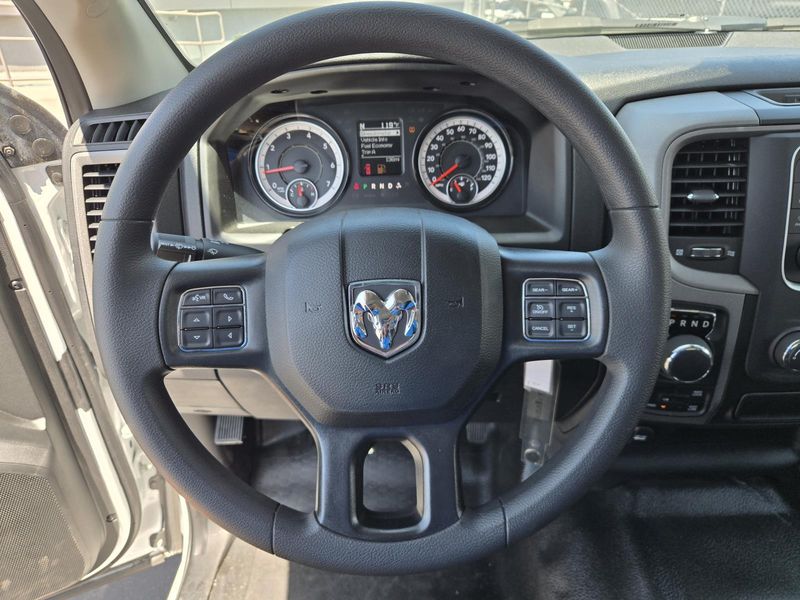 New 2024 RAM 1500 Classic Tradesman Crew Cab 4x4 5'7' Box