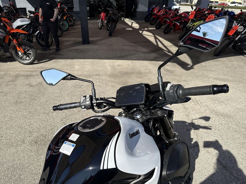 New 2026 Kawasaki Z900 ABS Image 11