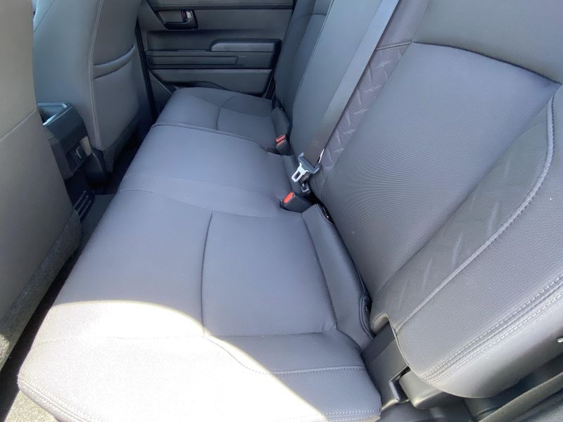 Used 2025 Toyota Tacoma SR5Image 15