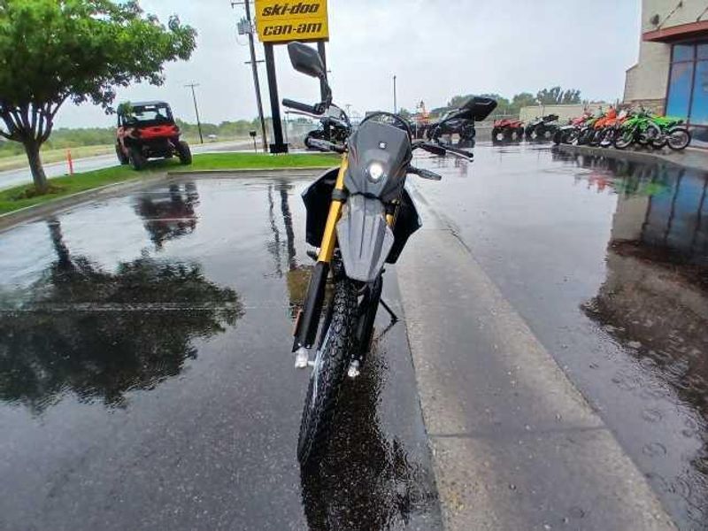 New 2025 Suzuki DRZ 4SM 