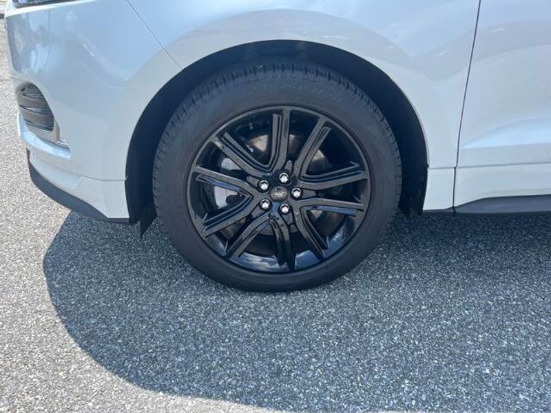 2022 Ford Edge ST Line