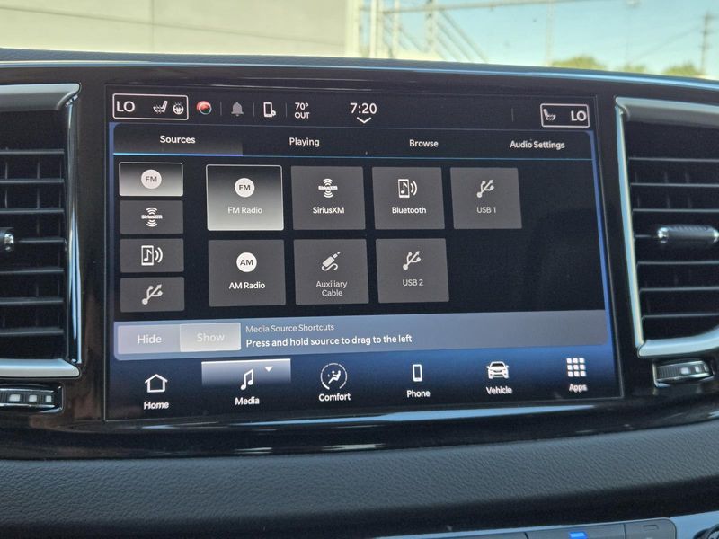 Used 2023 Chrysler Pacifica Touring L FWD