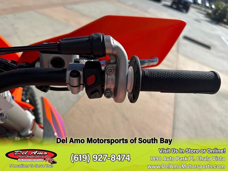 2024 KTM 500 XW-F  in a ORANGE exterior color. Del Amo Motorsports of South Bay (619) 547-1937 delamomotorsports.com 