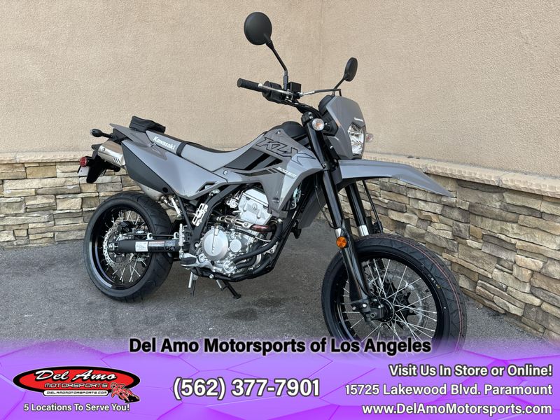 2024 Kawasaki KLX300GRFNL-GY1  in a BATTLE GRAY exterior color. Del Amo Motorsports of Los Angeles (562) 262-9181 delamomotorsports.com 