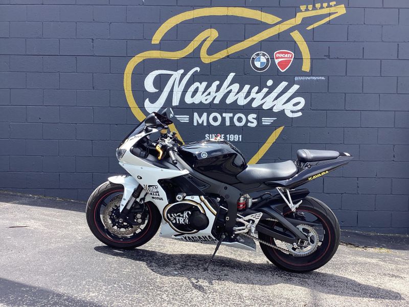 2005 Yamaha YZF R6 
