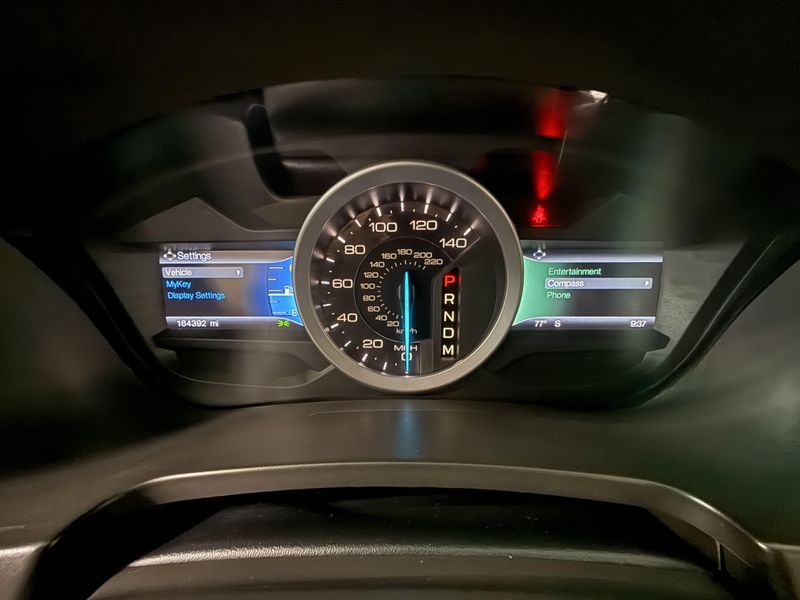 Used 2015 Ford Explorer XLTImage 25