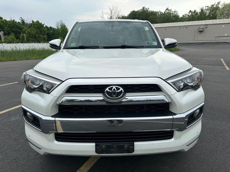 2016 Toyota 4Runner LimitedImage 11