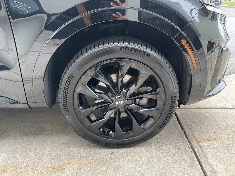 2021 Kia Sorento SXImage 12