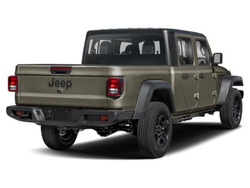 2026 Jeep Gladiator Sport S photo 3