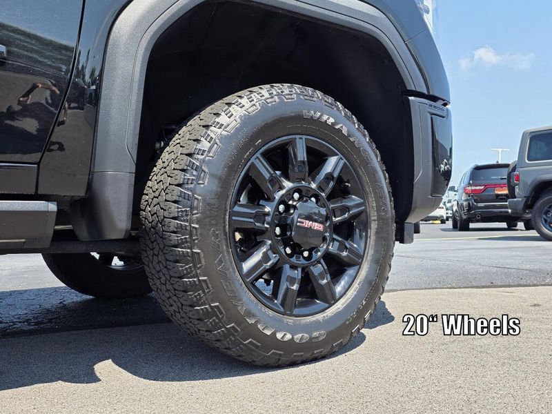 Used 2024 GMC Sierra 2500HD AT4