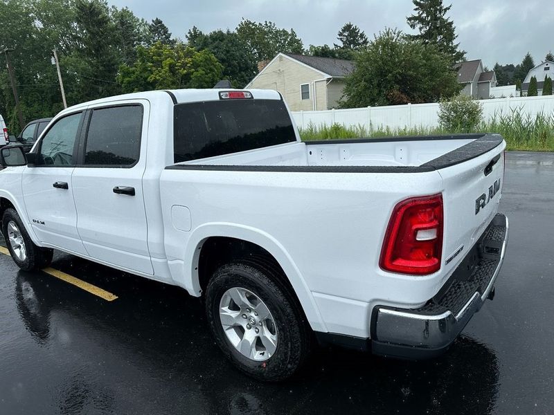 2025 RAM 1500 Big Horn Crew Cab 4x4 5