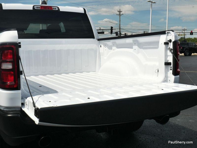 New 2026 RAM 1500 Tradesman Crew Cab 4x4 5'7' Box