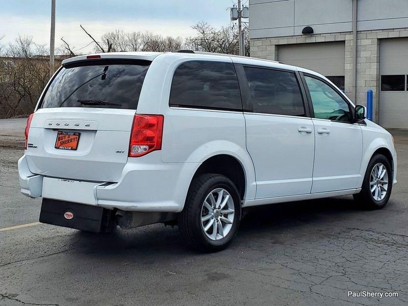 2020 Dodge Grand Caravan SXTImage 11