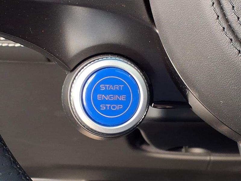 New 2025 Maserati Grecale ModenaImage 18