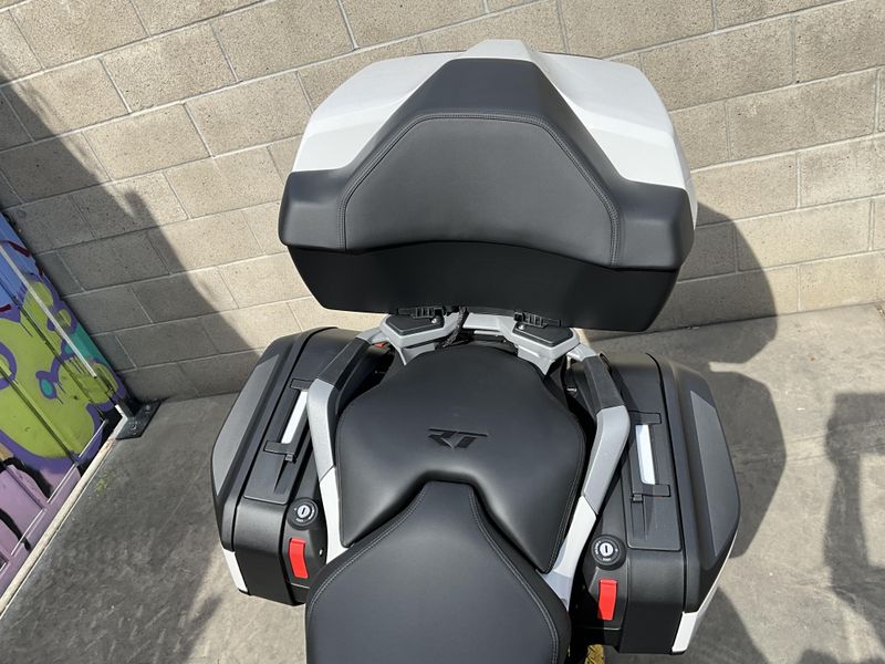 New 2026 BMW R 1300 RT Image 13