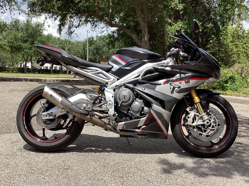 2020 Triumph DAYTONA 765 MOTO 2 LIMITED 