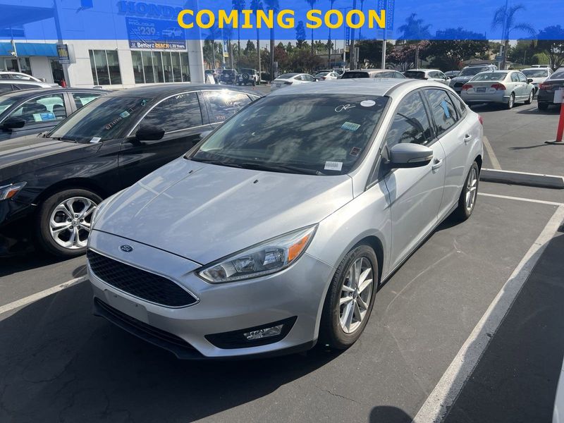 2017 Ford Focus SEImage 1