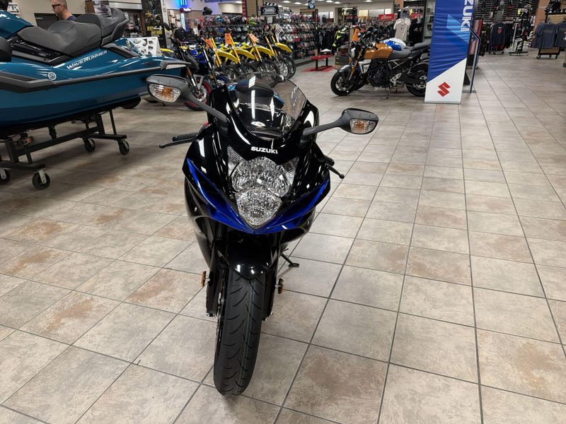 New 2027 Suzuki GSX-R600 Image 12