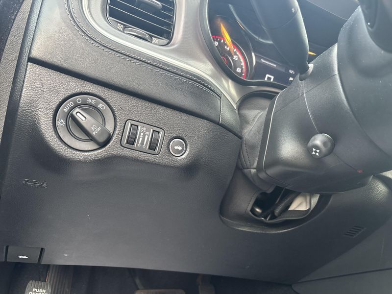 Used 2021 Dodge Charger SXTImage 18