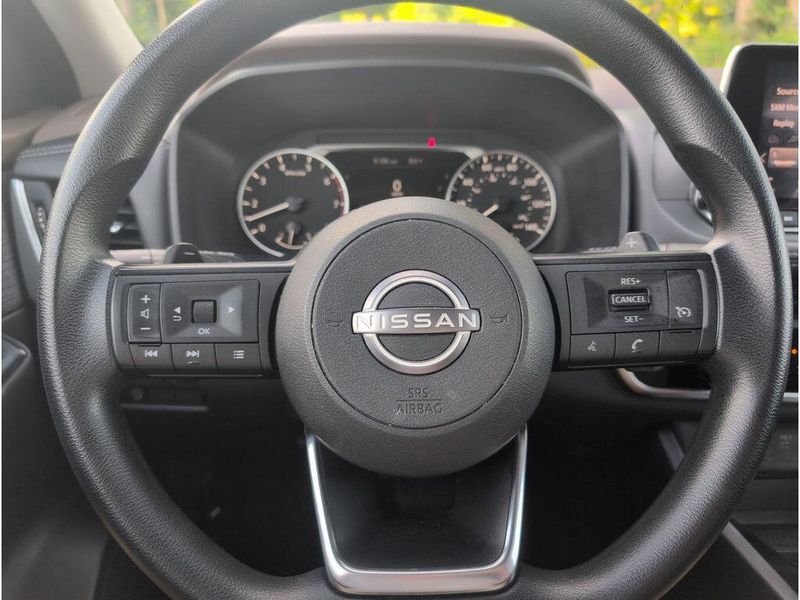 Used 2023 Nissan Rogue SImage 21