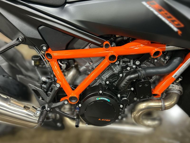 New 2026 KTM 1390 SUPER DUKE R EVO Image 26