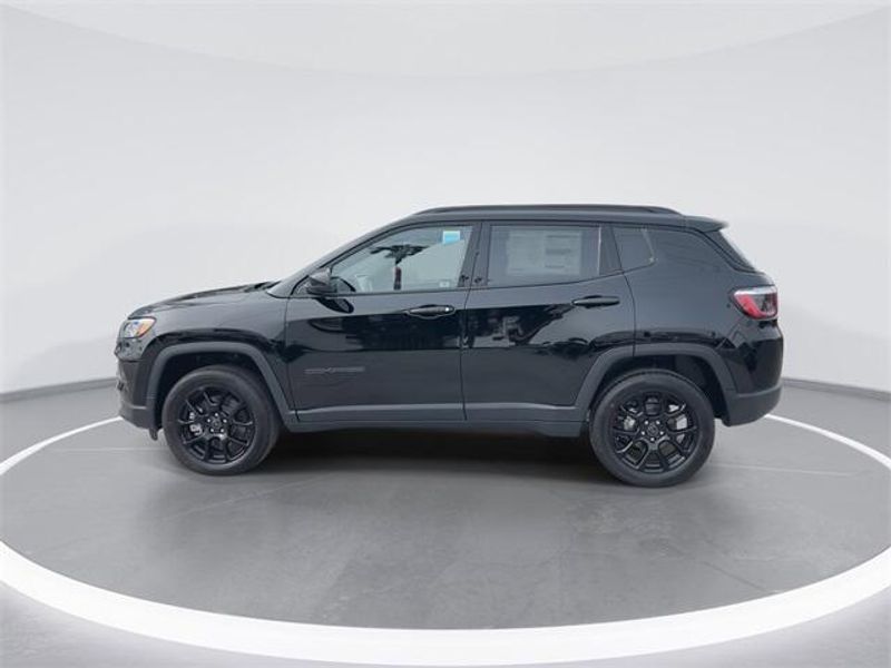 New 2026 Jeep Compass Latitude Altitude 4x4Image 5