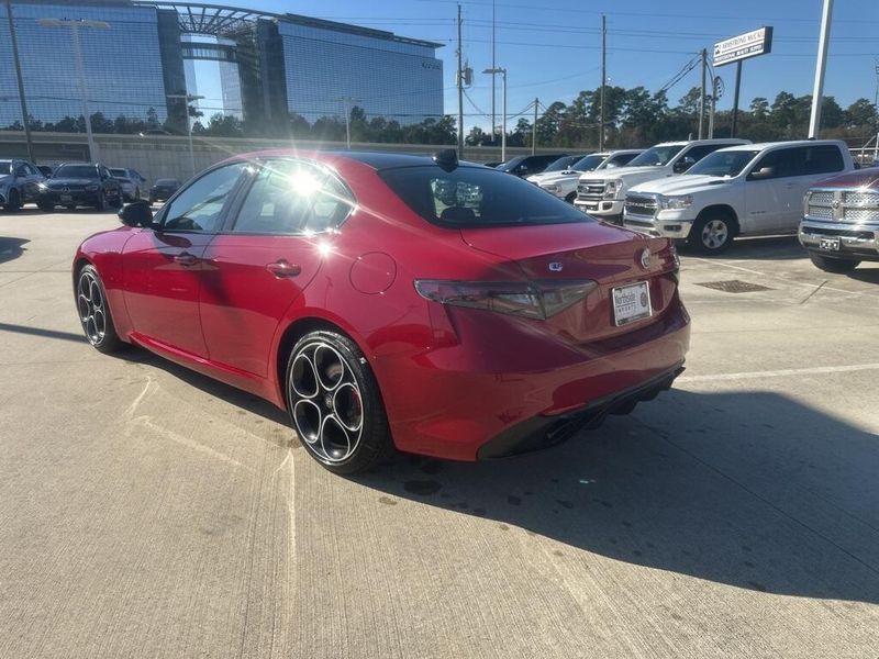 New 2026 Alfa Romeo Giulia VeloceImage 7