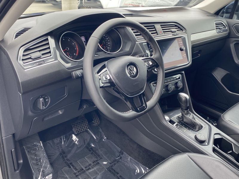 Used 2021 Volkswagen Tiguan 2.0T SEImage 15