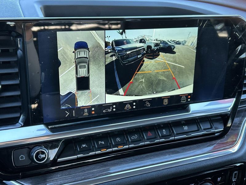 Used 2025 Chevrolet Silverado 1500 LTZImage 16