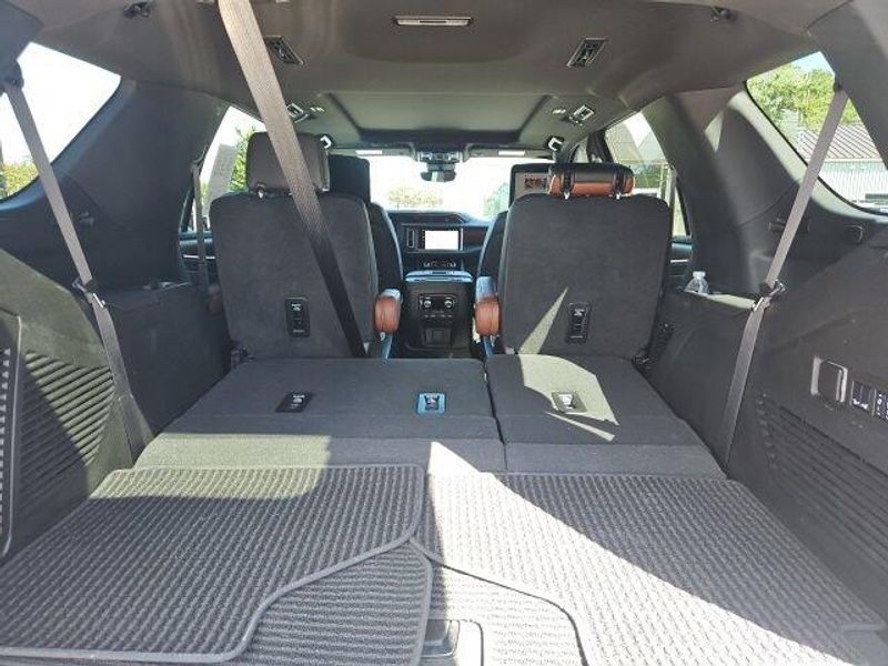 Used 2024 GMC Yukon Denali Ultimate