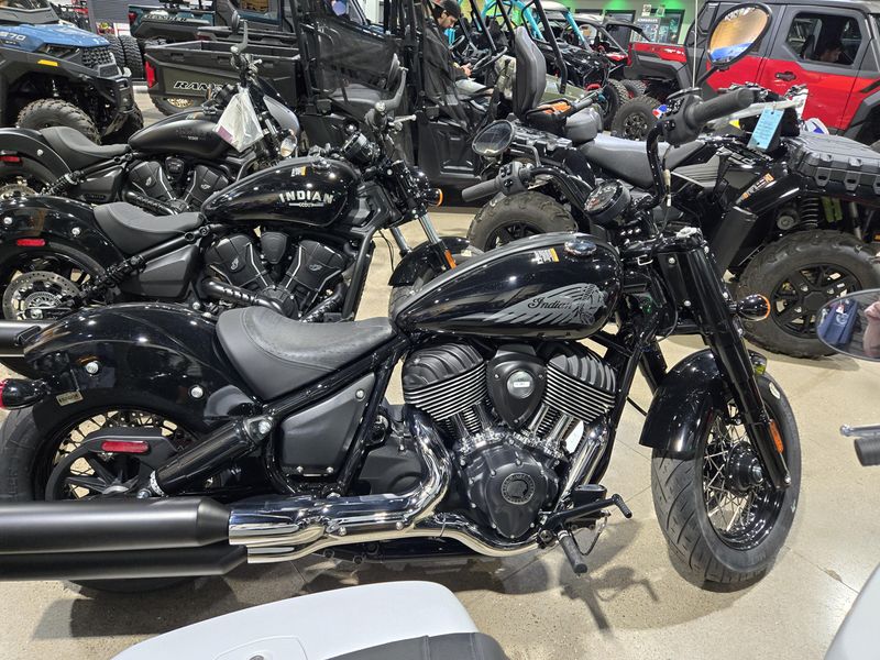 NEW 2025 INDIAN MOTORCYCLE CHIEF BOBBER ABS Image 2