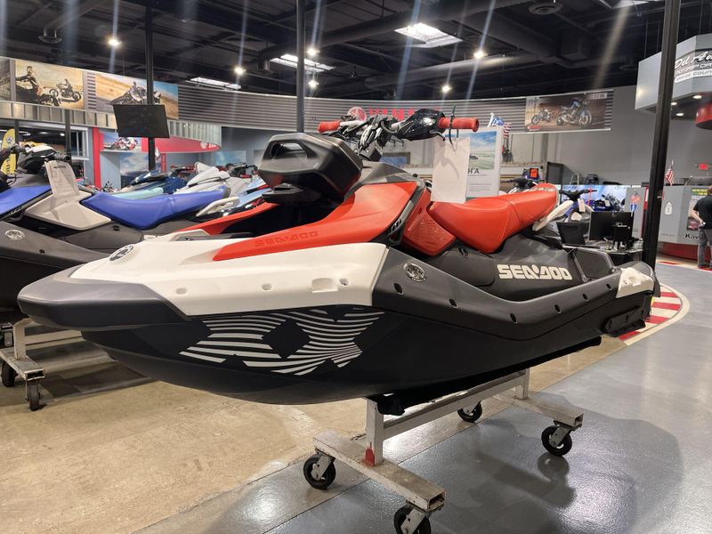 New 2025 Sea-Doo SPARK FOR 3 90 TRIXX (SOUND SYSTEM) Image 14