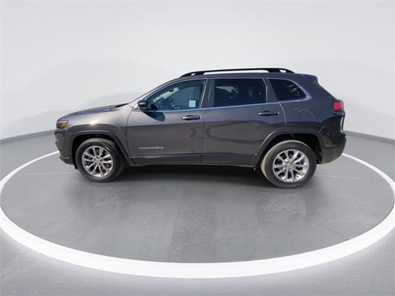 2022 Jeep Cherokee Latitude LuxImage 5