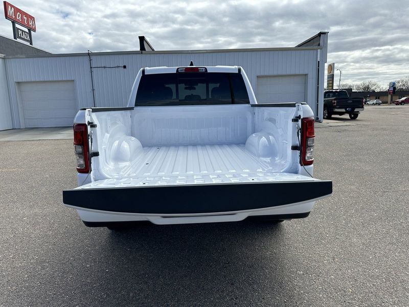 2024 RAM 1500 Tradesman Crew Cab 4x4 5