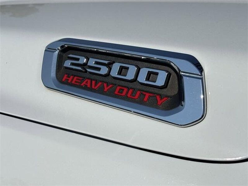 2022 Ram 2500 Tradesman photo 4