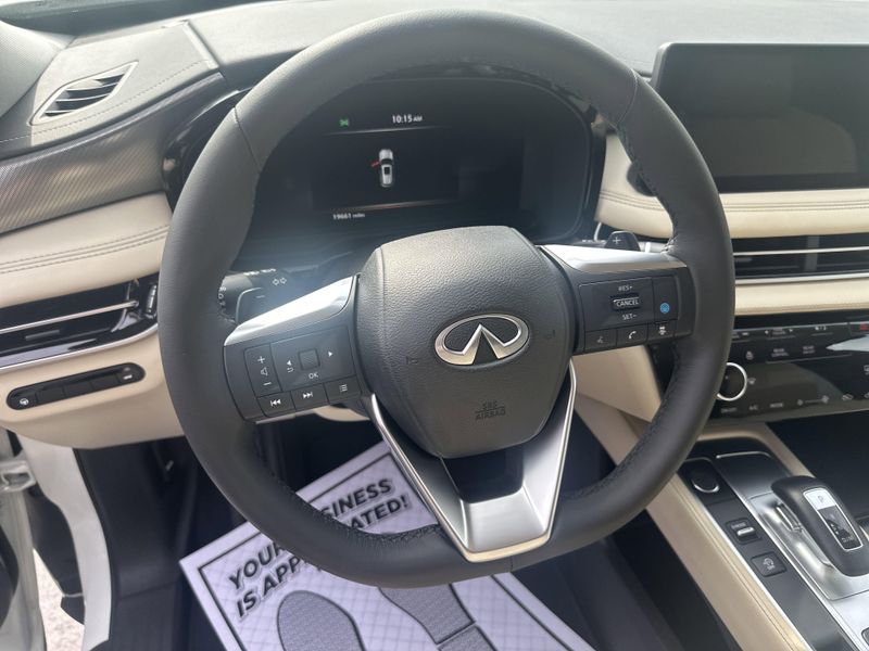 2023 INFINITI QX60 LuxeImage 24