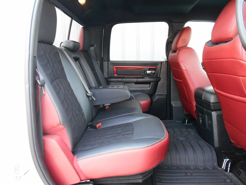 2016 RAM 1500 RebelImage 18