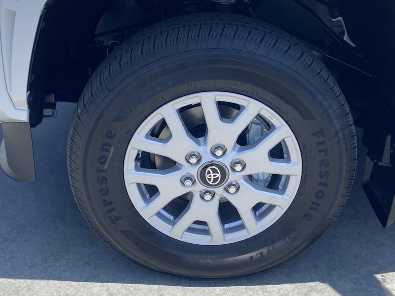 New 2025 Toyota Tacoma SR5Image 8