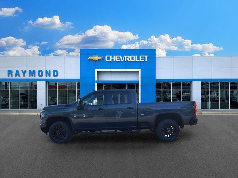 New 2026 Chevrolet Silverado 2500HD LTZImage 7