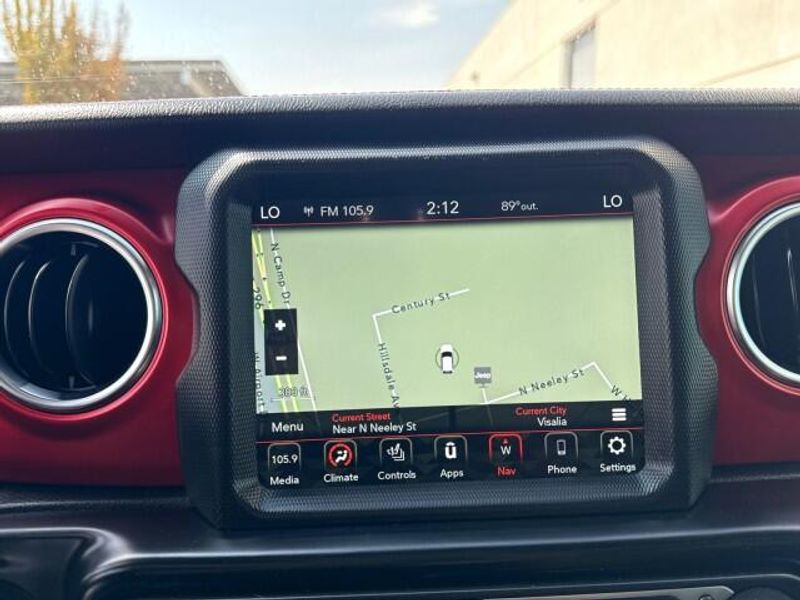 2021 Jeep Gladiator Rubicon photo 16