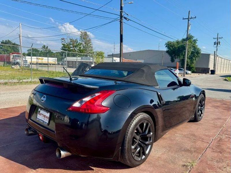 Used 2016 Nissan 370Z TouringImage 7