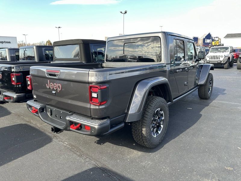 2024 Jeep Gladiator Rubicon X 4x4Image 9