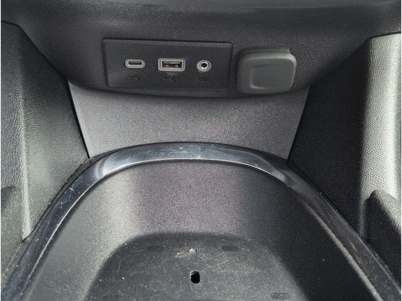 Used 2024 Chevrolet Malibu LTImage 17