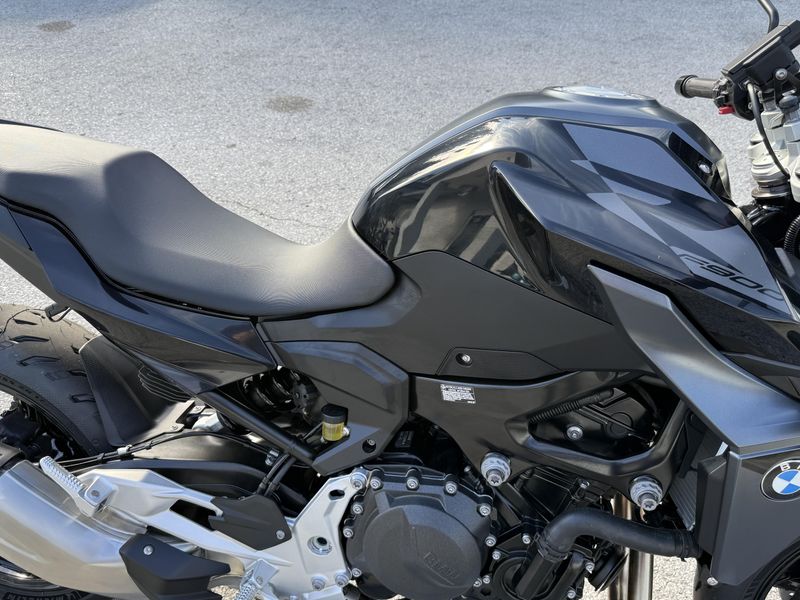 New 2026 BMW F900R LOW 