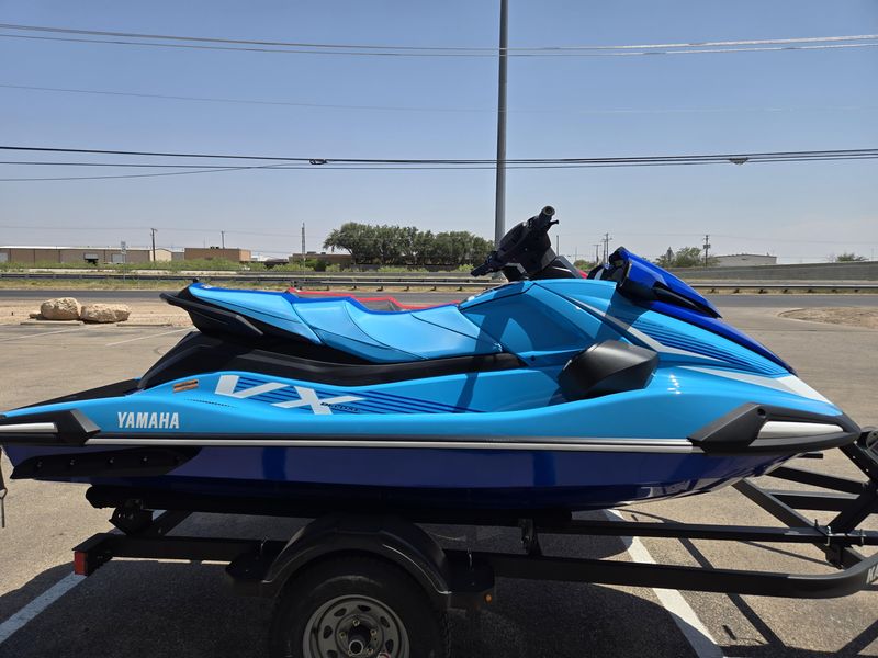 2025 Yamaha VX DELUXE WITH AUDIO CYAN AND AZURE BLUE Image 3