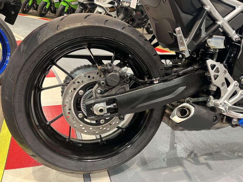 New 2026 Suzuki GSX-8R Image 19