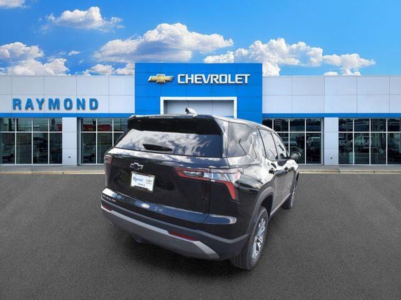 New 2026 Chevrolet Equinox LTImage 4