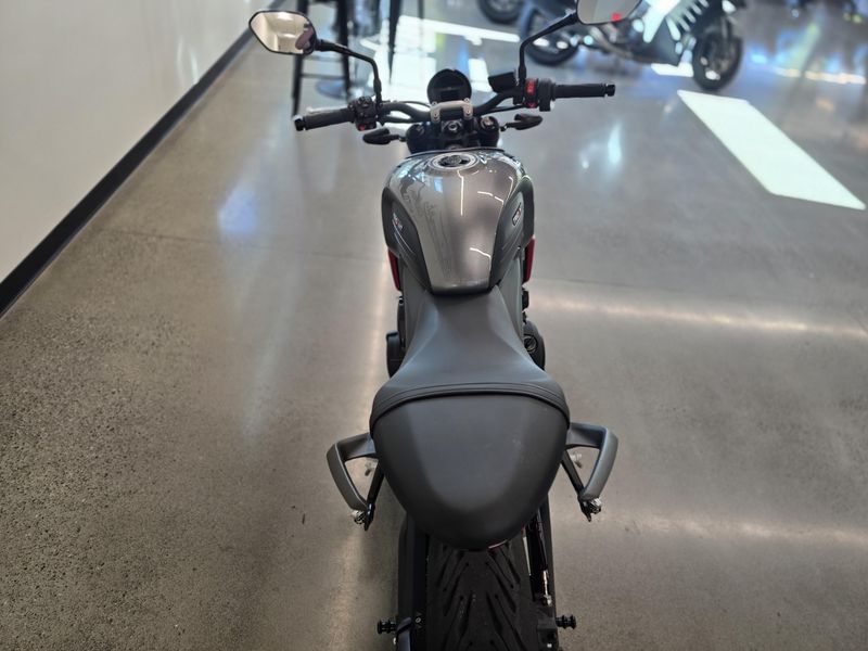 2023 Triumph TRIDENT 660 