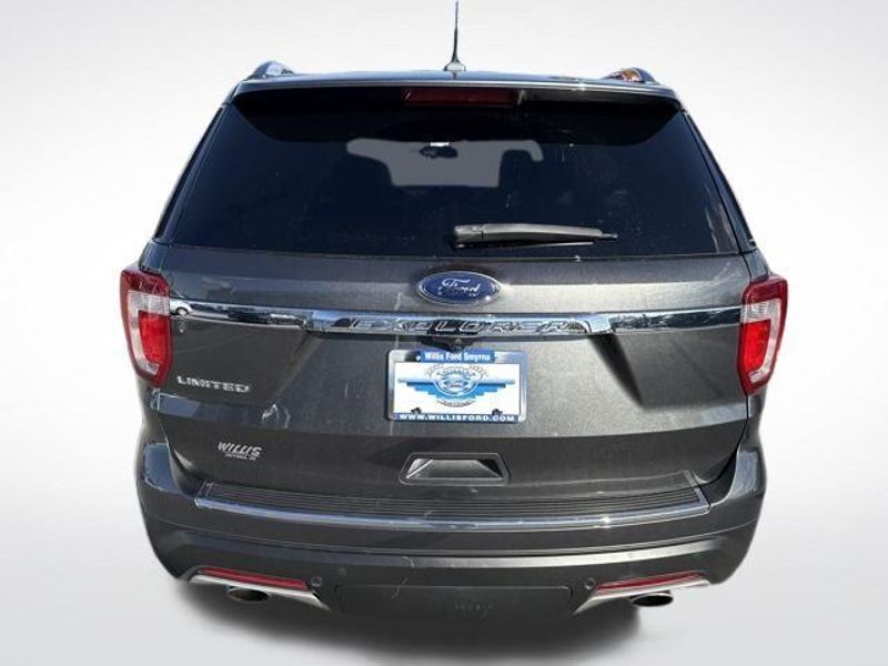 2019 Ford Explorer Limited photo 4